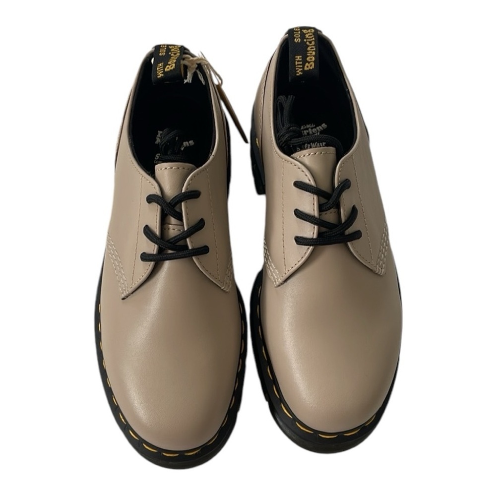 ♥️Dr. Martens♥️ Audrick Women 3-Eye Shoe size (8) US - Picture 1 of 7